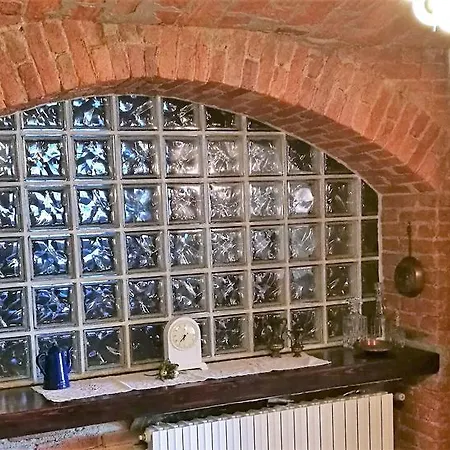 Cascina Stella آستي