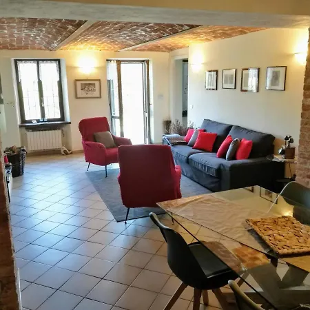 Cascina Stella بيت للعطل *